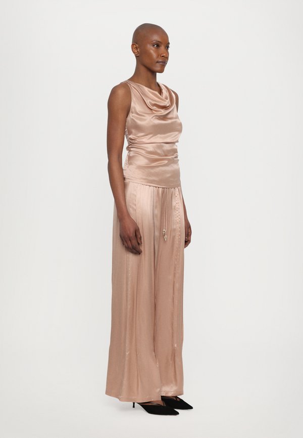 AERON CAMILLE SLEEVELESS