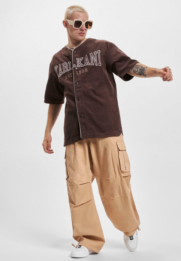 Karl Kani WOVEN RETRO CORDUROY BASEBALL