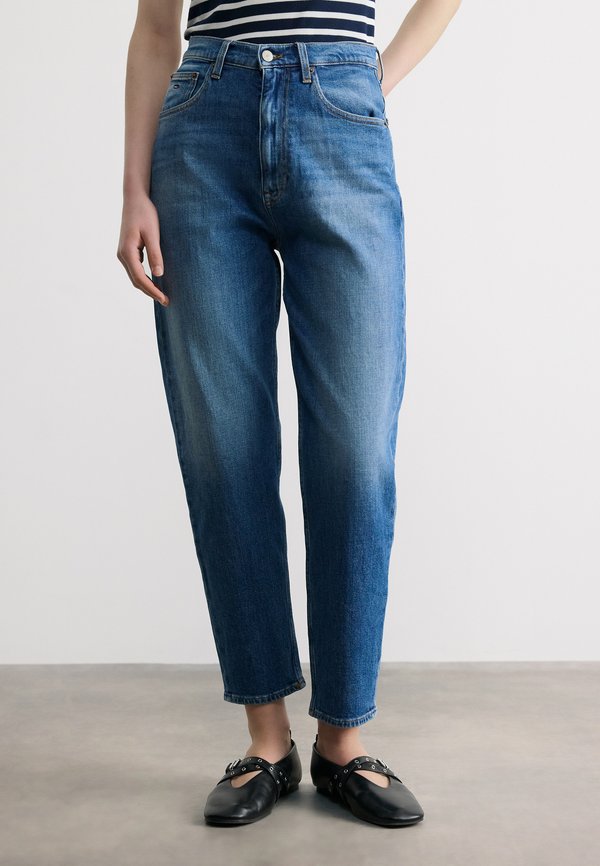 Tommy Jeans MOM