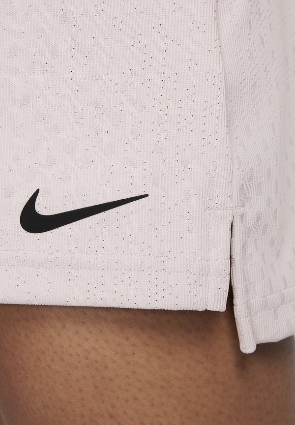 Nike Golf ADVANTAGE