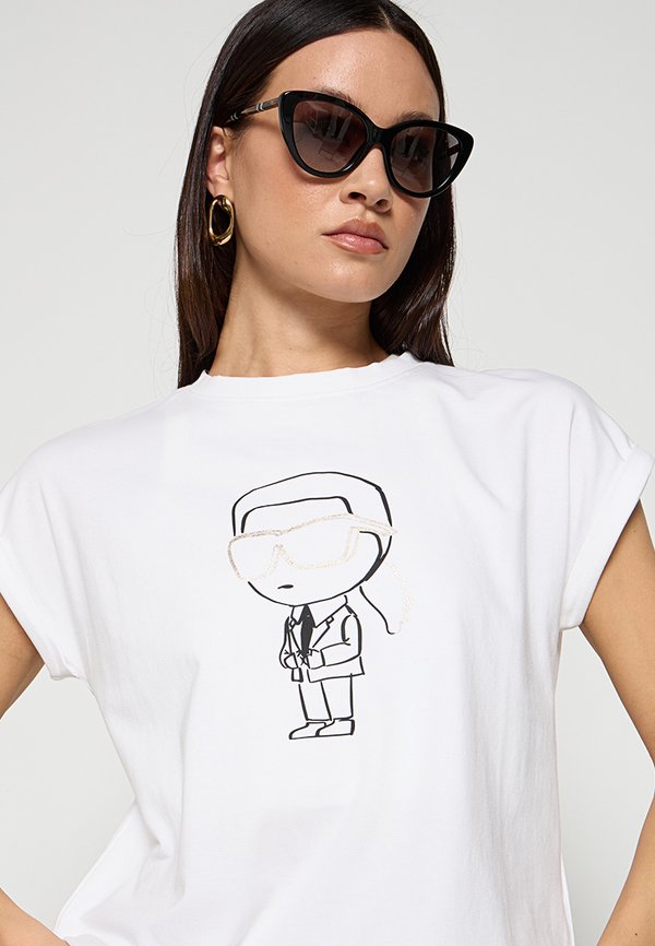KARL LAGERFELD