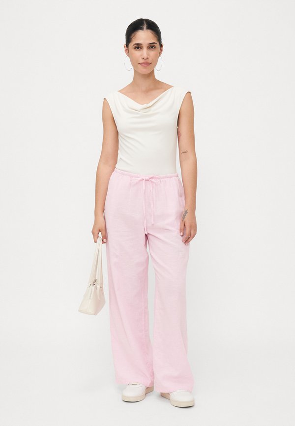 Vero Moda Petite VMJOLENE WATERFALL