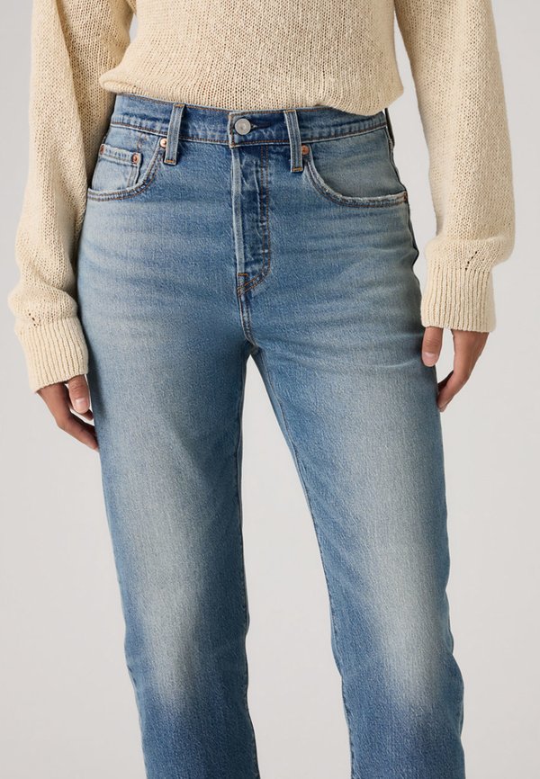 Levi's® 501® CROP LIGHTWEIGHT