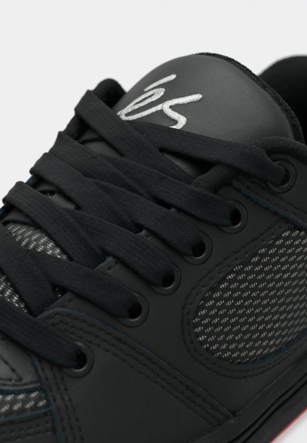 és ACCEL UNISEX