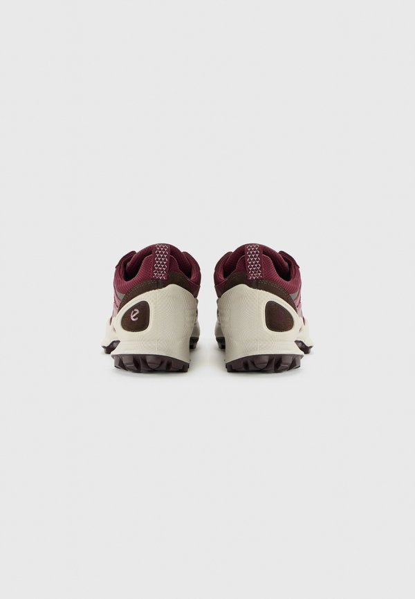 ECCO BIOM C-TRAIL