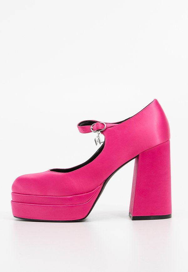 KARL LAGERFELD STRADA MARY JANE