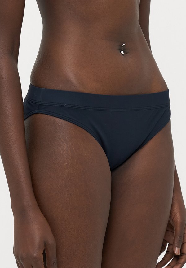 Roxy ACTIVE