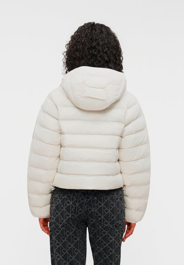 Calvin Klein Jeans LIGHTWEIGHT QUILTED JACKET PACKA