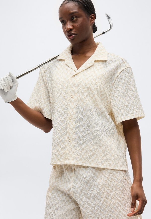 J.LINDEBERG Sports LIV CRINKLE SHIRT