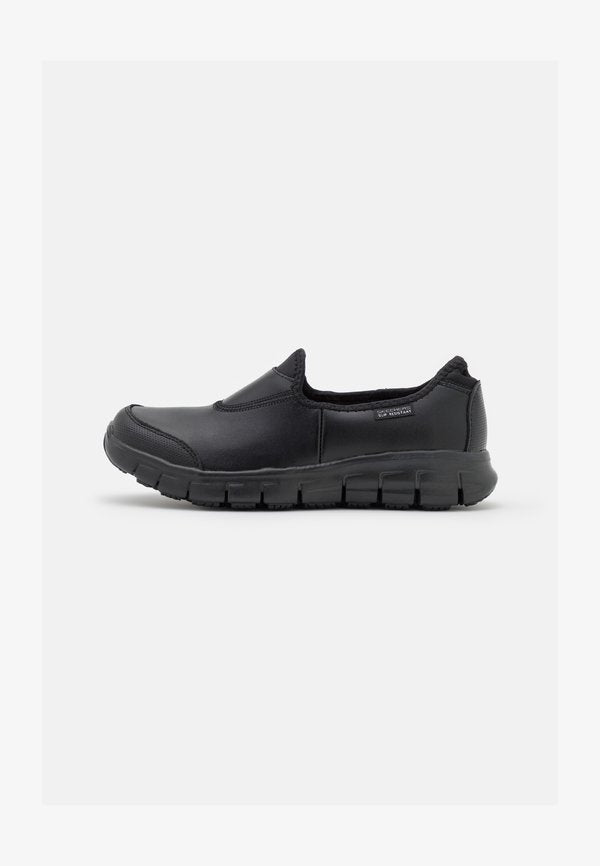 Skechers SURE TRACK - Trainers - black