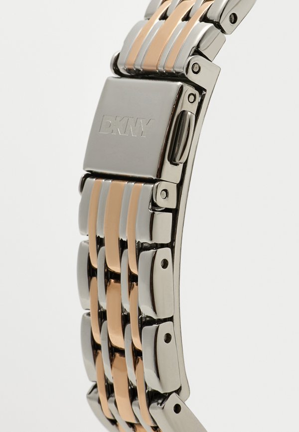 DKNY