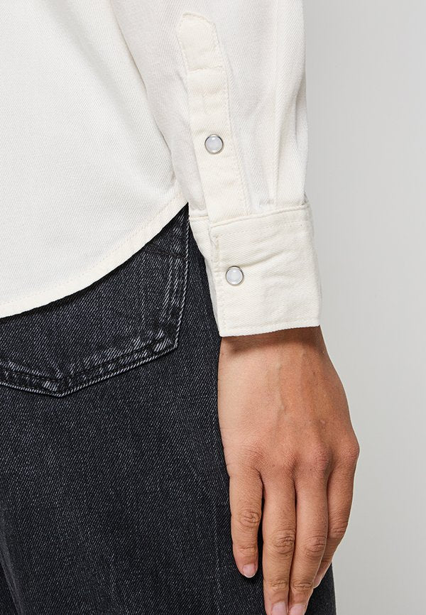 Levi's®