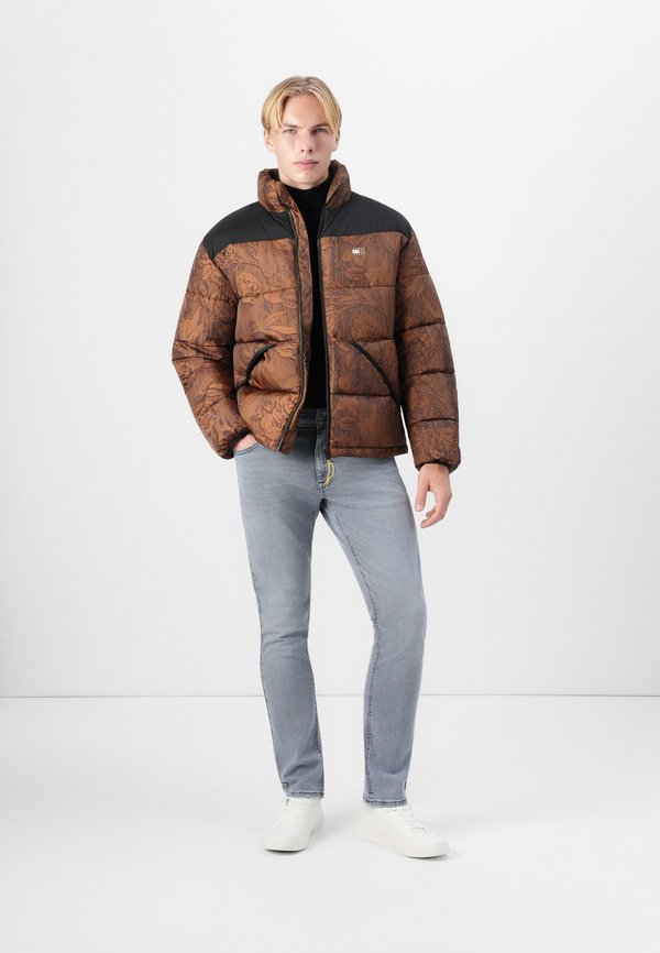 Tommy Jeans