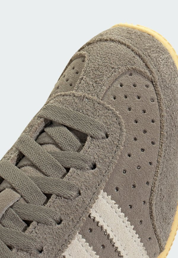 adidas Originals JAPAN W