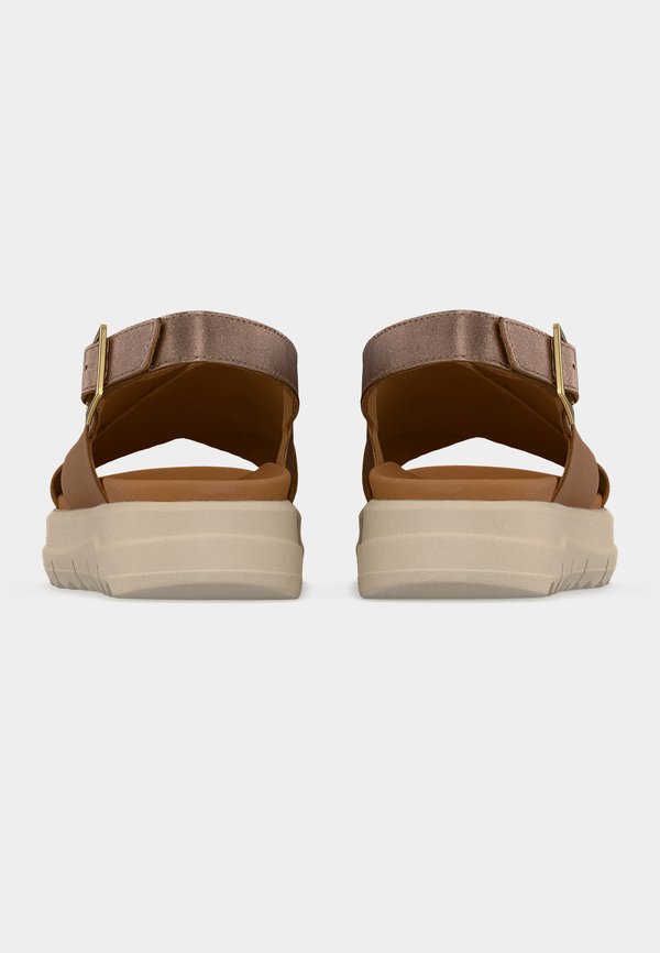 Geox XAND