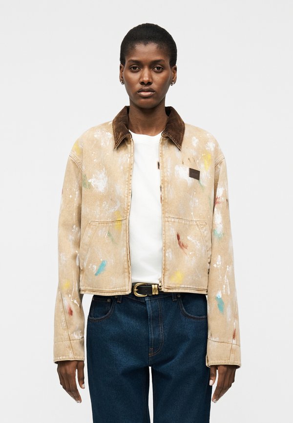 MOSCHINO