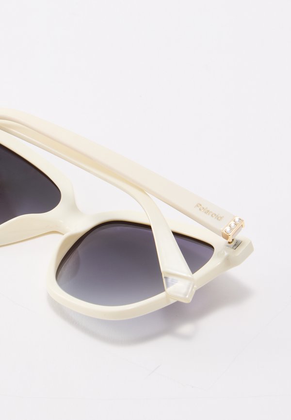 Polaroid Eyewear