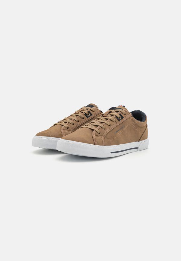 Pier One by Zalando