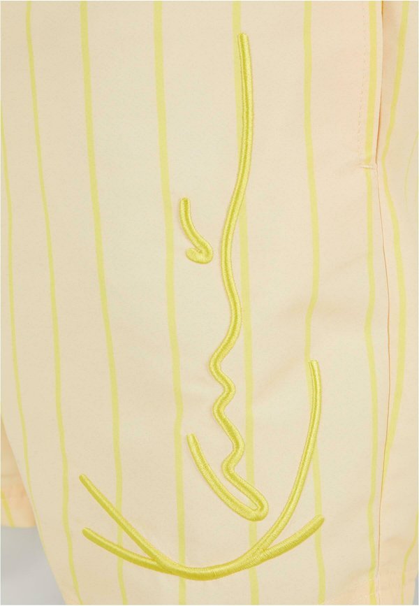 Karl Kani SIGNATURE