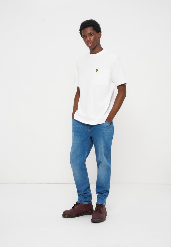 7 for all mankind