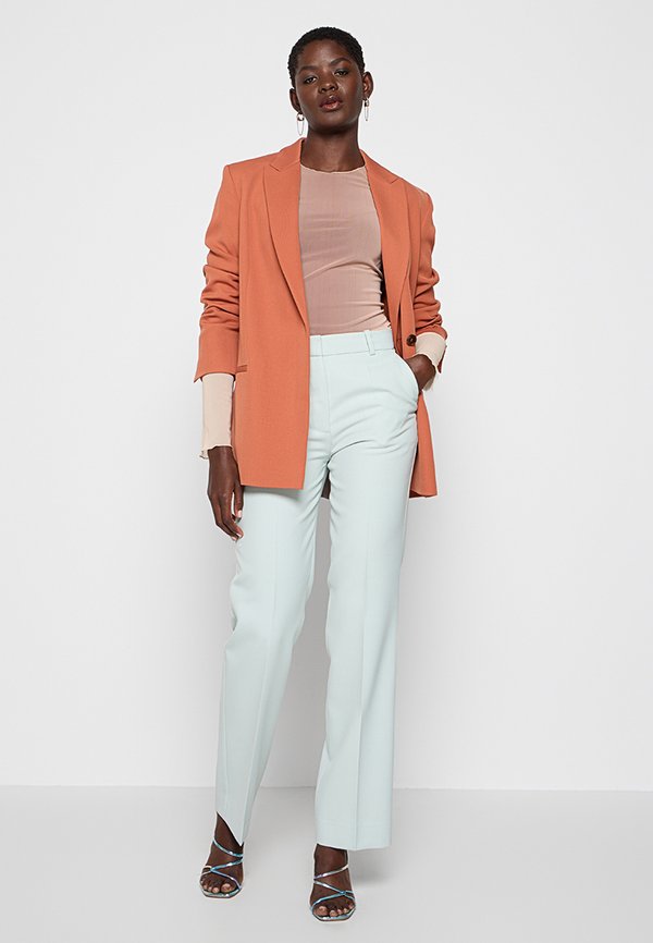 Calvin Klein SLIM FIT