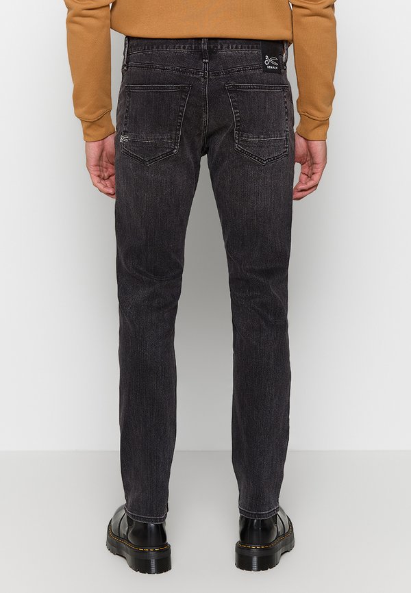 Denham RAZOR