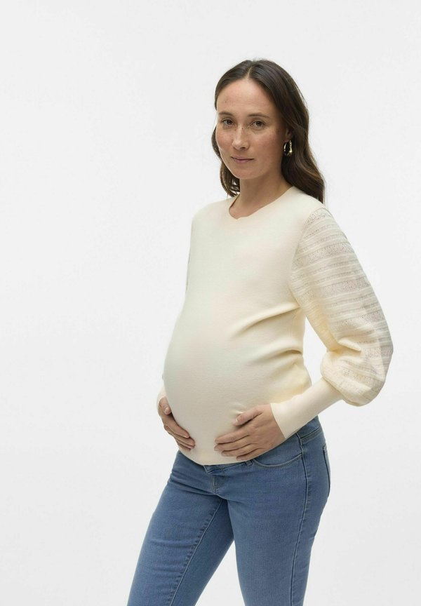 Vero Moda Knitted regular fit round neck high cuffs