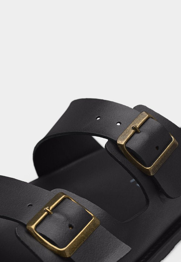 Steve Madden MAGNUS