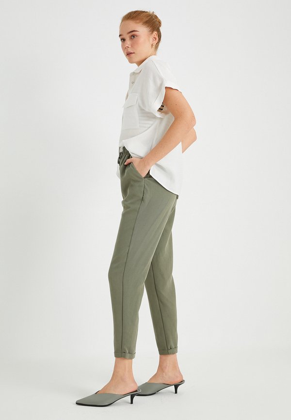 Koton WITH ELASTIC WAIST POCKET DETAIL