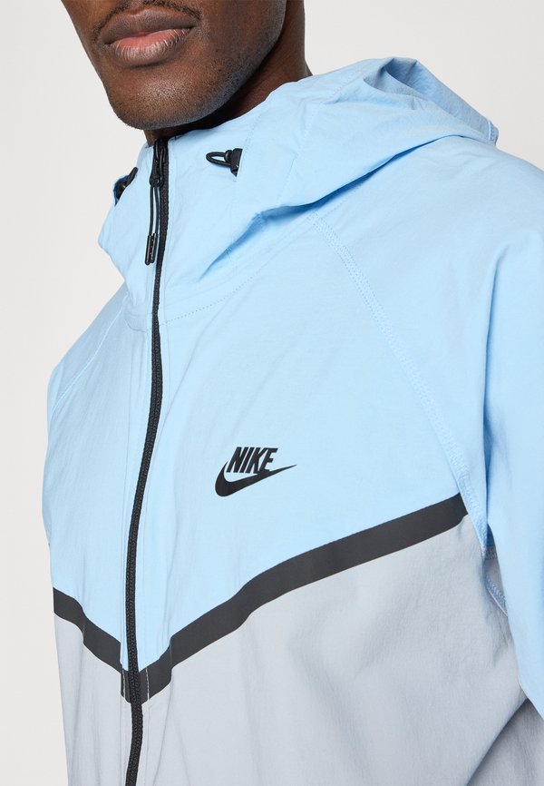 Nike Sportswear