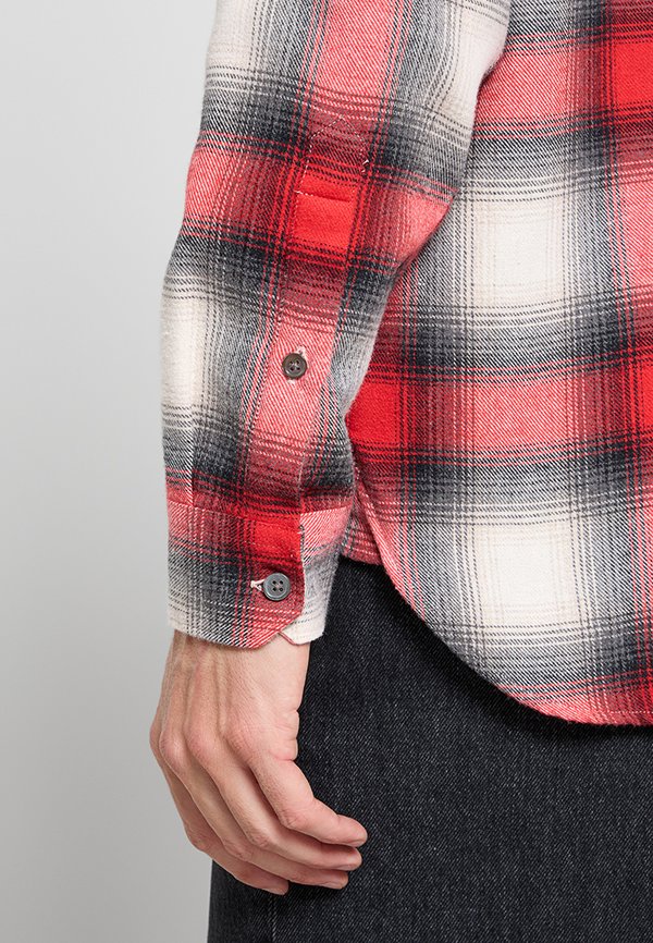 CLOSED LUMBERJACK REGULAR FIT