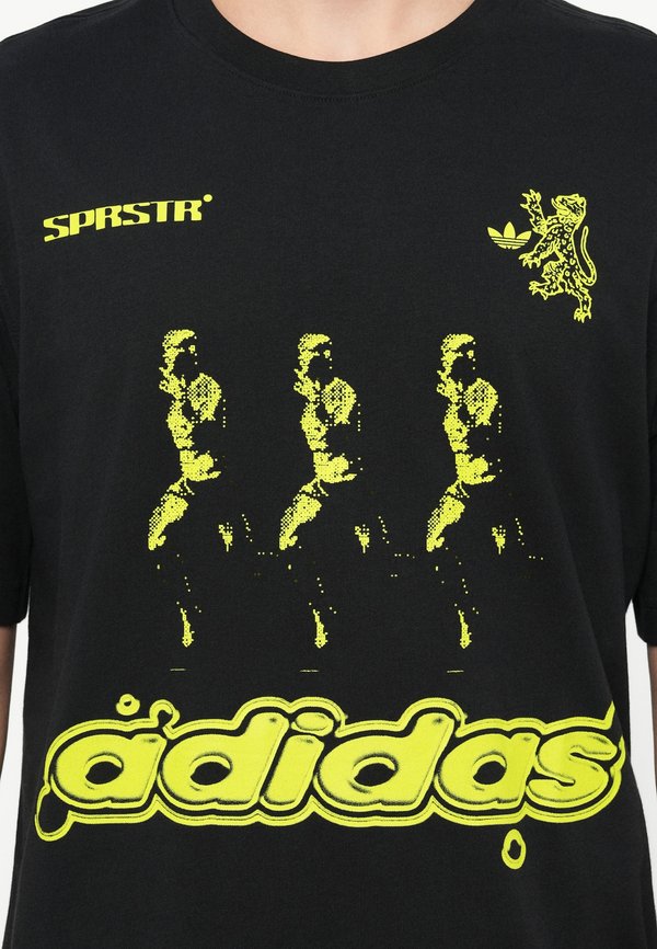 adidas Originals GRAPHIC REG