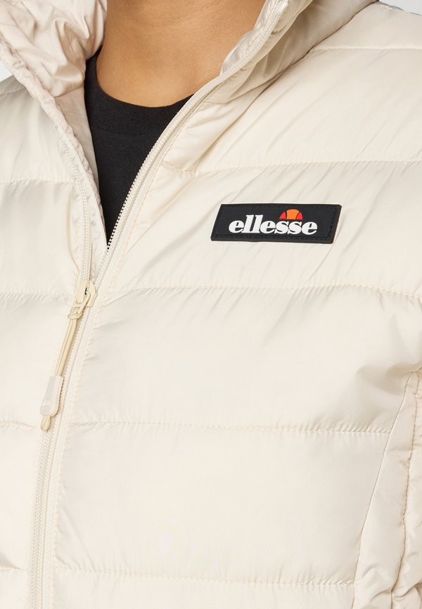 Ellesse NOVALIA
