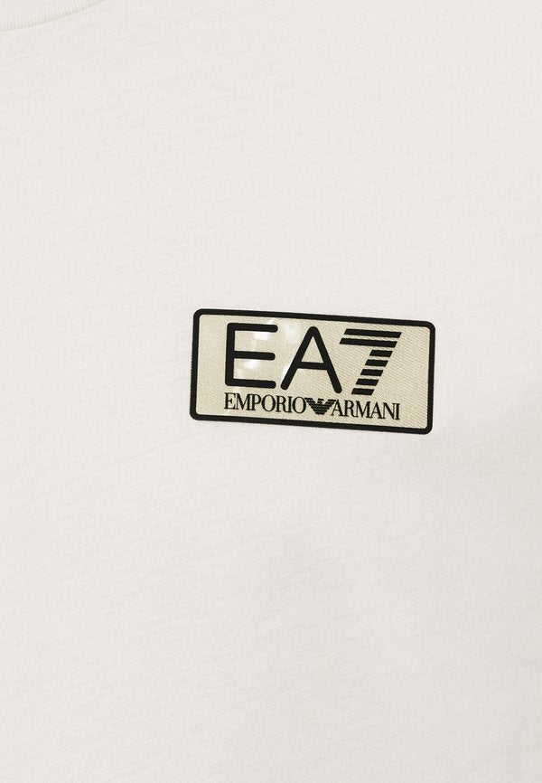 EA7 Emporio Armani