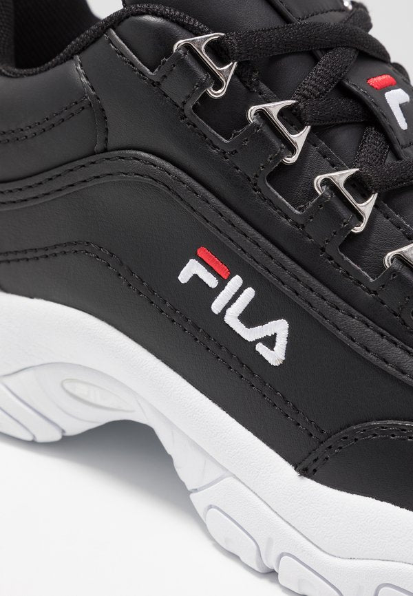 Fila STRADA