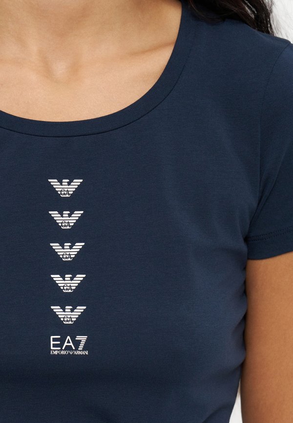 EA7 Emporio Armani