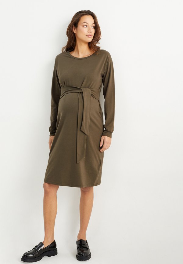 C&A MATERNITY