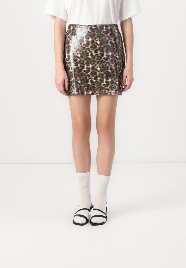 ONLY ONLLEO Short