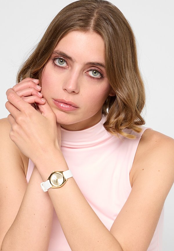 Guess DRESS