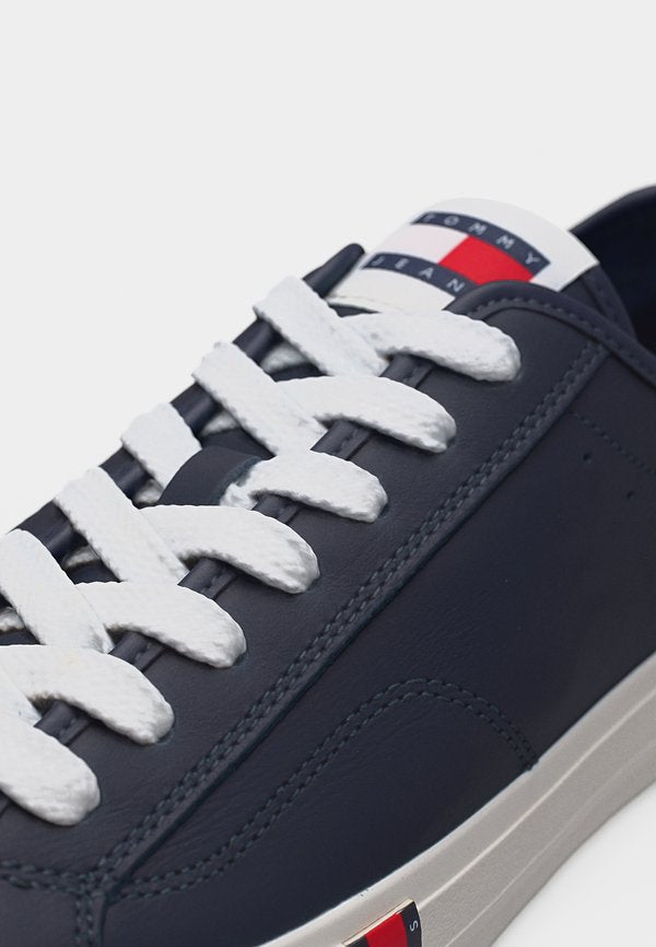 Tommy Jeans ARCHIVE FLAG STRIPE LEATHER TRAINERS