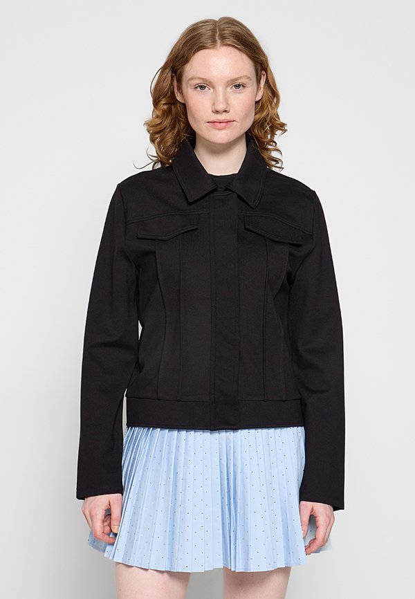 TWINSET