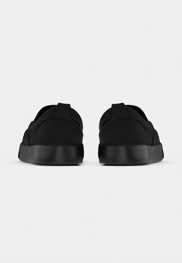Pier One by Zalando
