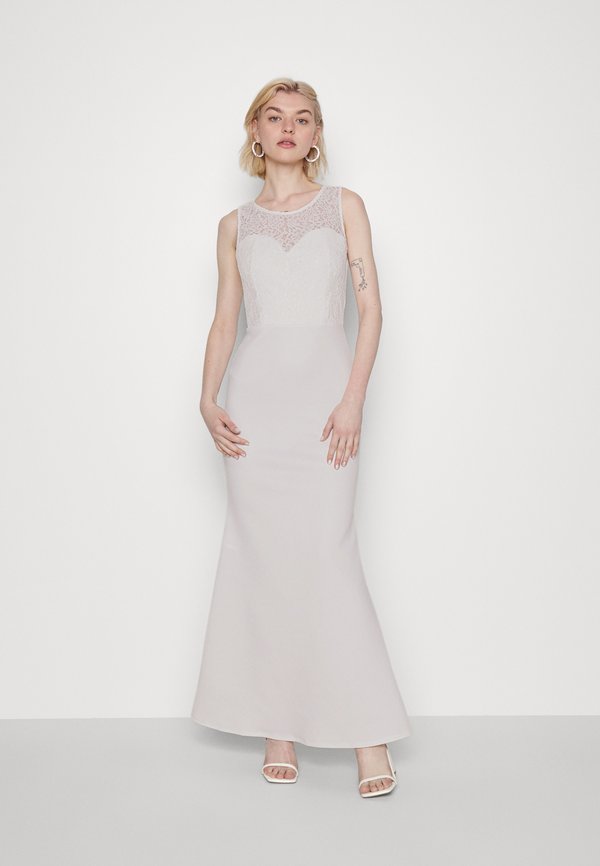 WAL G. WEDDING LEONE BRIDAL GOWN