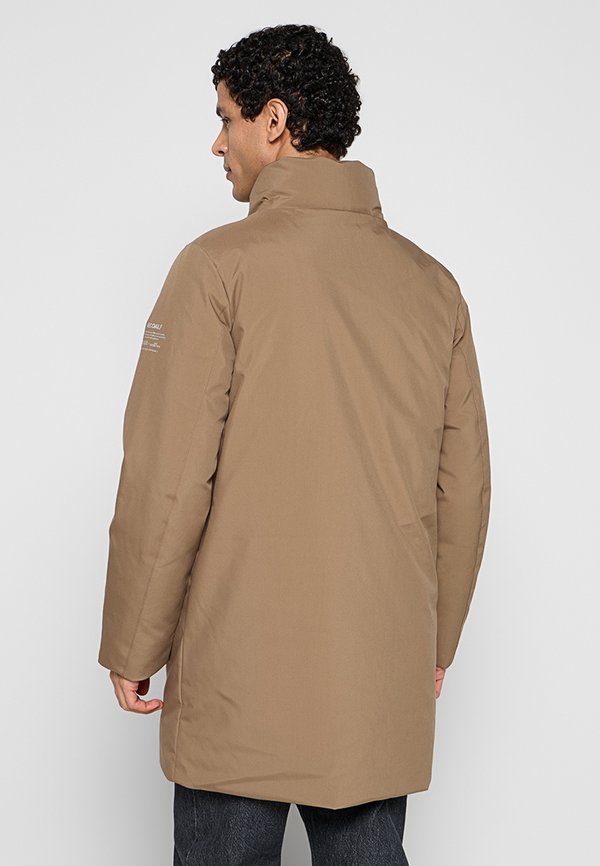 Ecoalf NOSHAQ