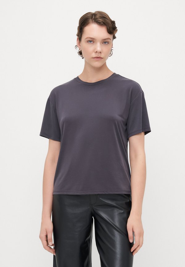 Vero Moda Tall VMFILLI TEE