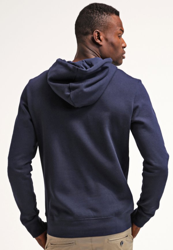 Pier One by Zalando