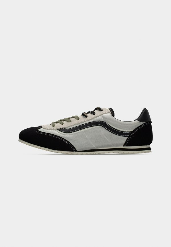 Vans SUPER LOWPRO