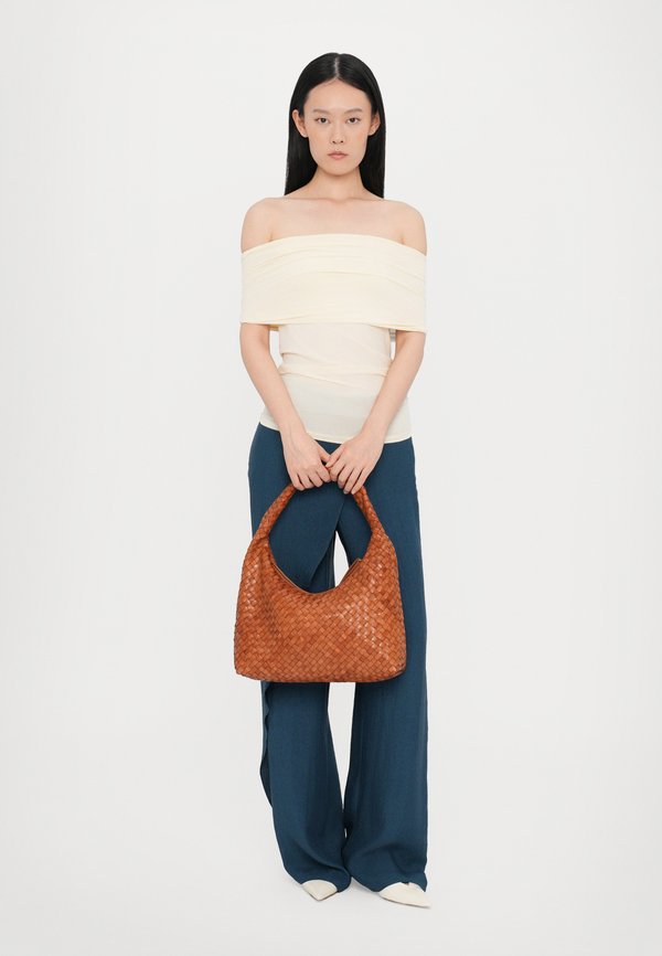MAX&Co. OCEAN