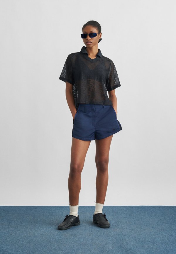 Nike Sportswear STREET