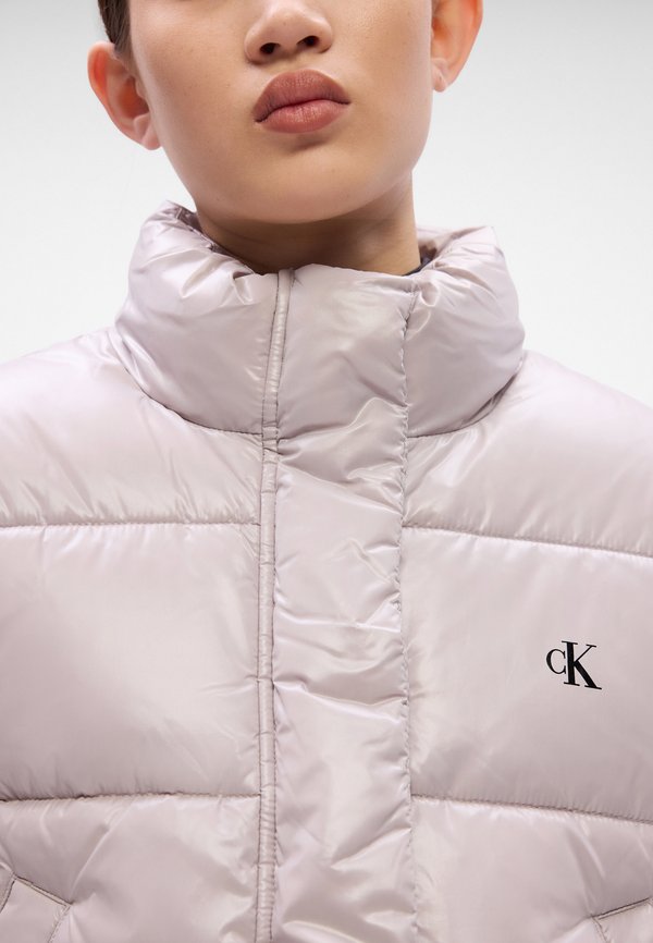 Calvin Klein Jeans CROP PUFFER JACKET